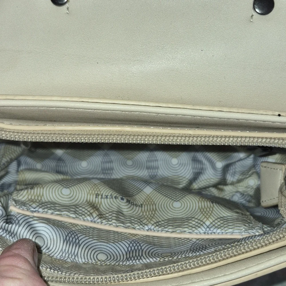 Pixie Mood Steph Vegan Leather beige/red Top Handle Boxy Crossbody Shoulder Bag - Picture 11 of 16